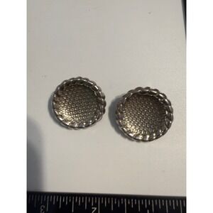 Alice Vintage Silver Tone Honeycomb Textured Rope Border Clip On Earrings
